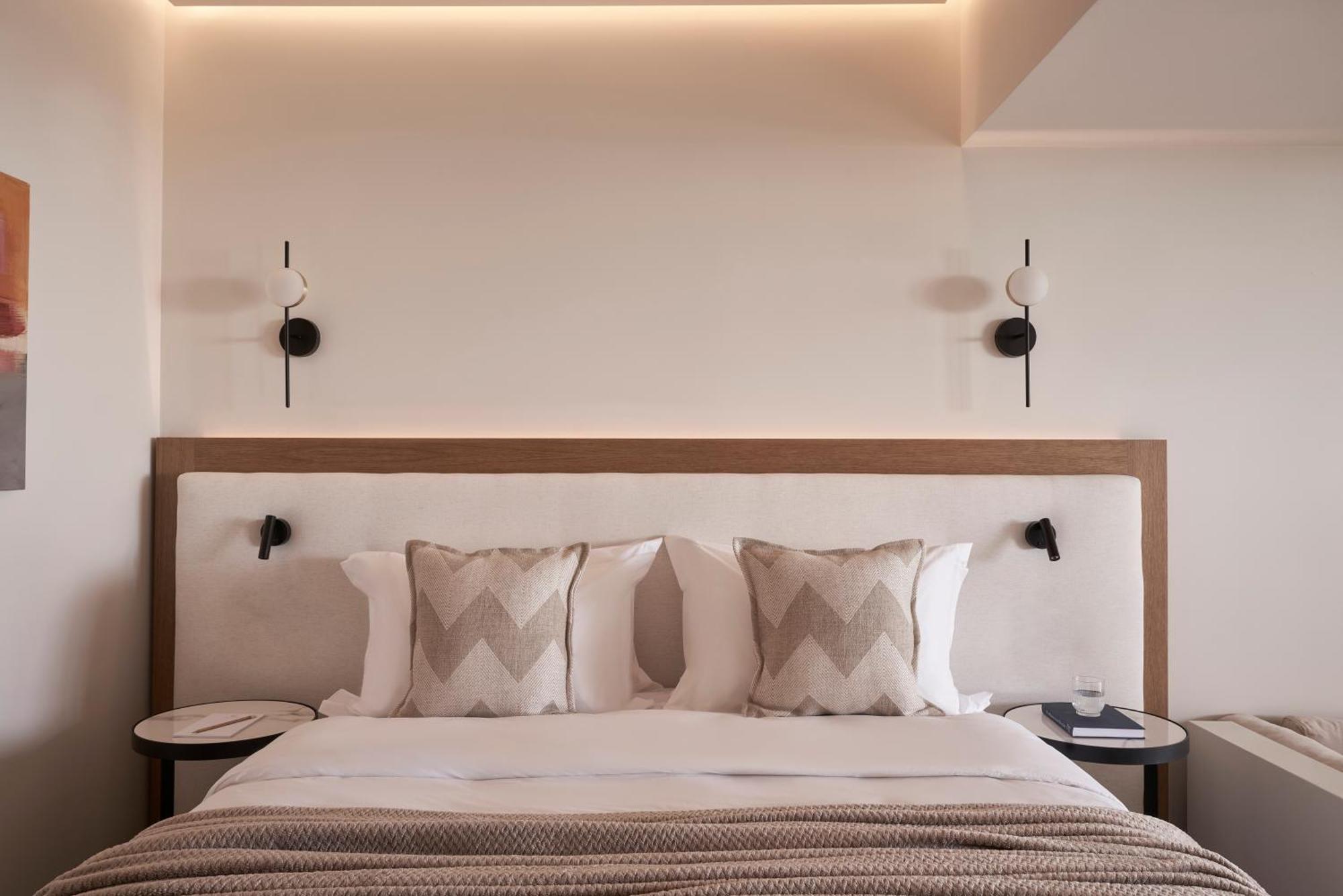 Celestial All Suites Afrato Room photo